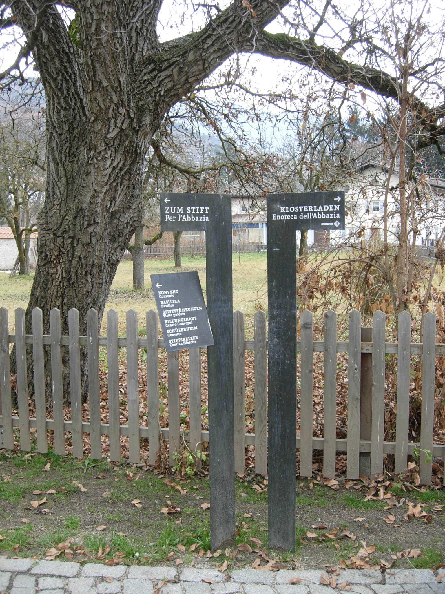 Leitsystem Kloster Neustift