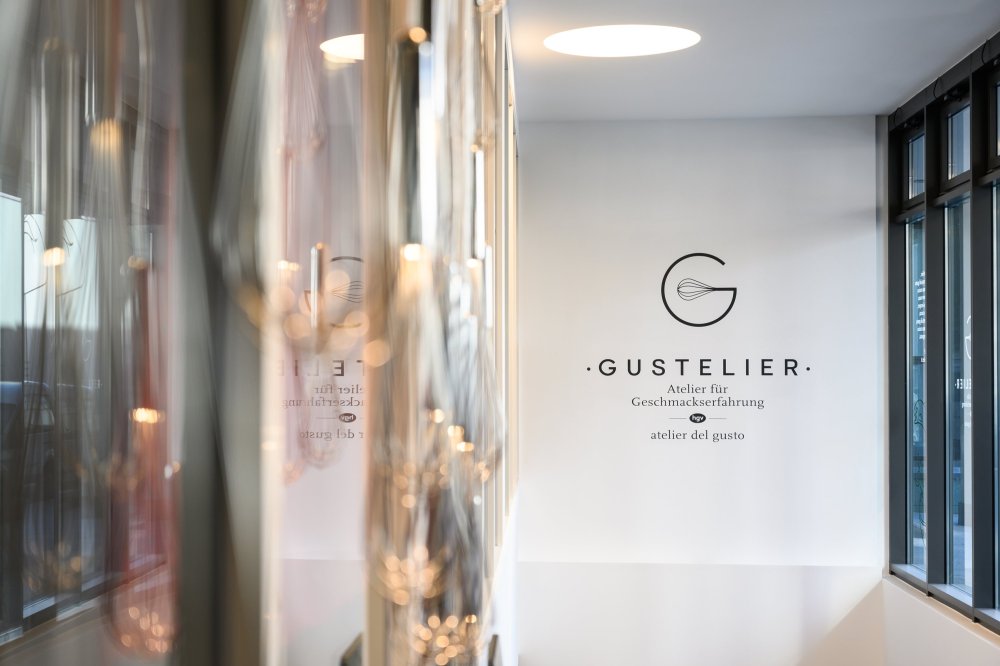 Gustelier